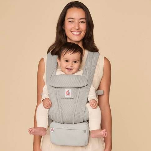ergobaby-fasciatoio-portatile-2-in-1-con-custodia-cambia-pannolino-fuori-casa image 4
