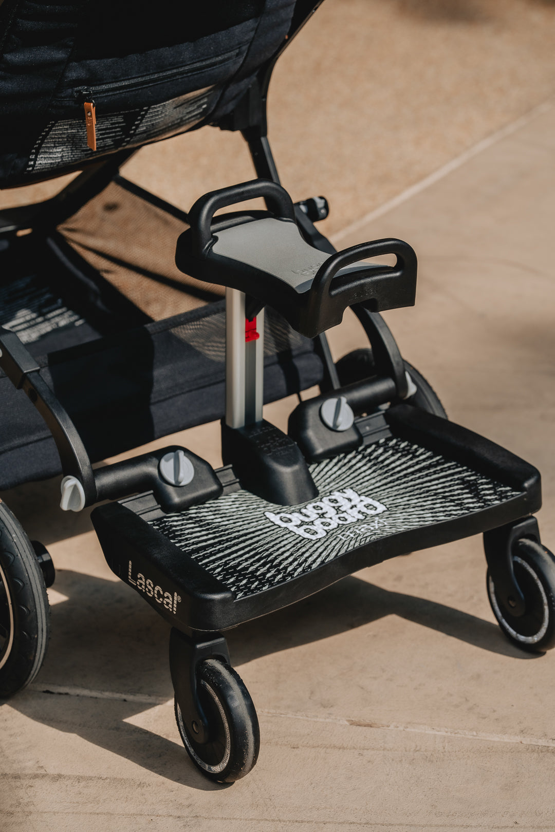 lascal-buggyboard-maxi-pedana-con-sella-richiudibile-per-passeggino-seduta-o-in- image 7