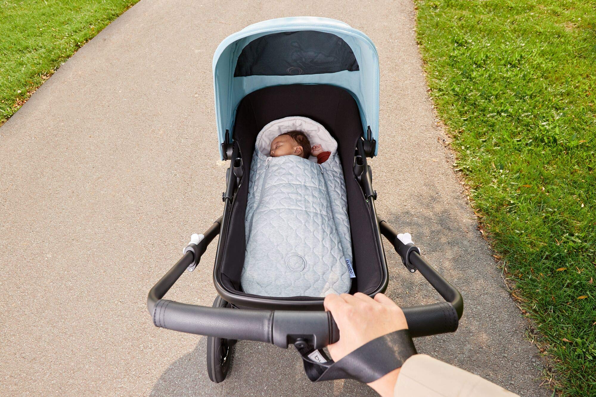 bugaboo-sacco-navicella-grigio-chiaro-adatto-dalla-nascita-fino-a-6-mesi-imbotti image 6