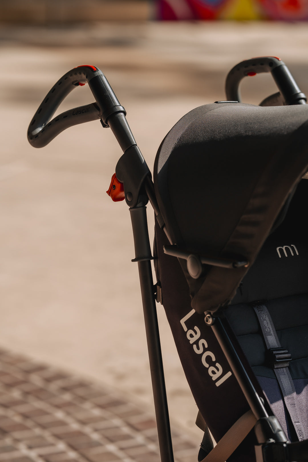 lascal-m1-buggy-passeggino-robusto-per-famiglie-attive-fino-a-22-kg-12-posizioni image 6