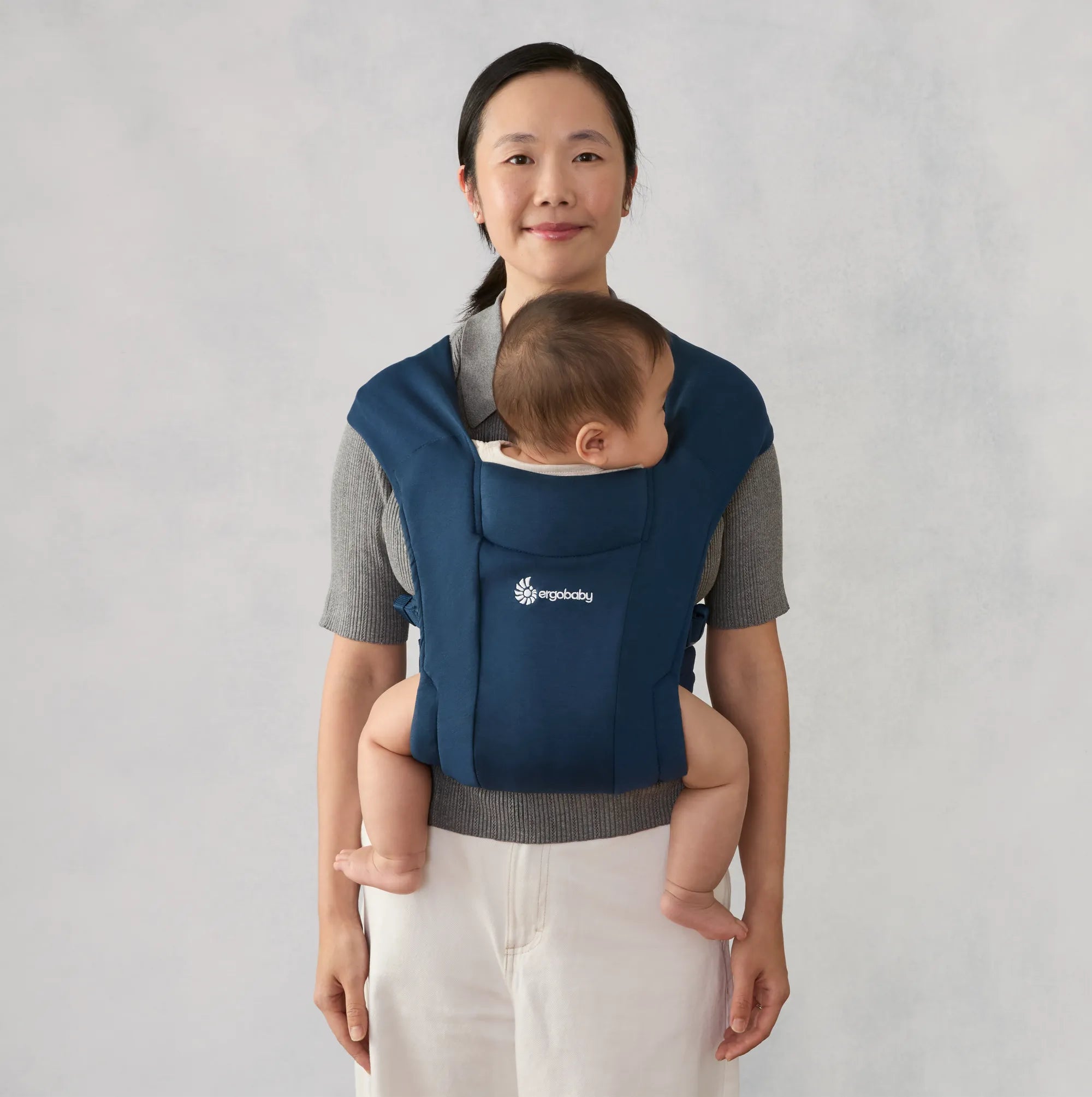 ergobaby-embrace-marsupio-morbido-per-neonati-dai-primi-12-mesi-senza-inserto image 3