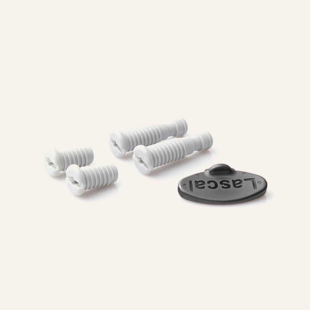 lascal-buggyboard-set-viti-2-copiglie-2-viti-di-prolunga-e-vite-di-fissaggio image 1